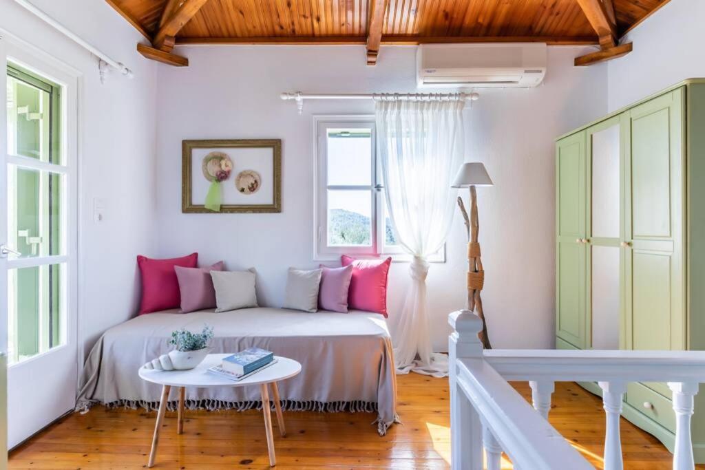 Ditropo Nina-Myrtia Countryside House Skopelos מראה חיצוני תמונה