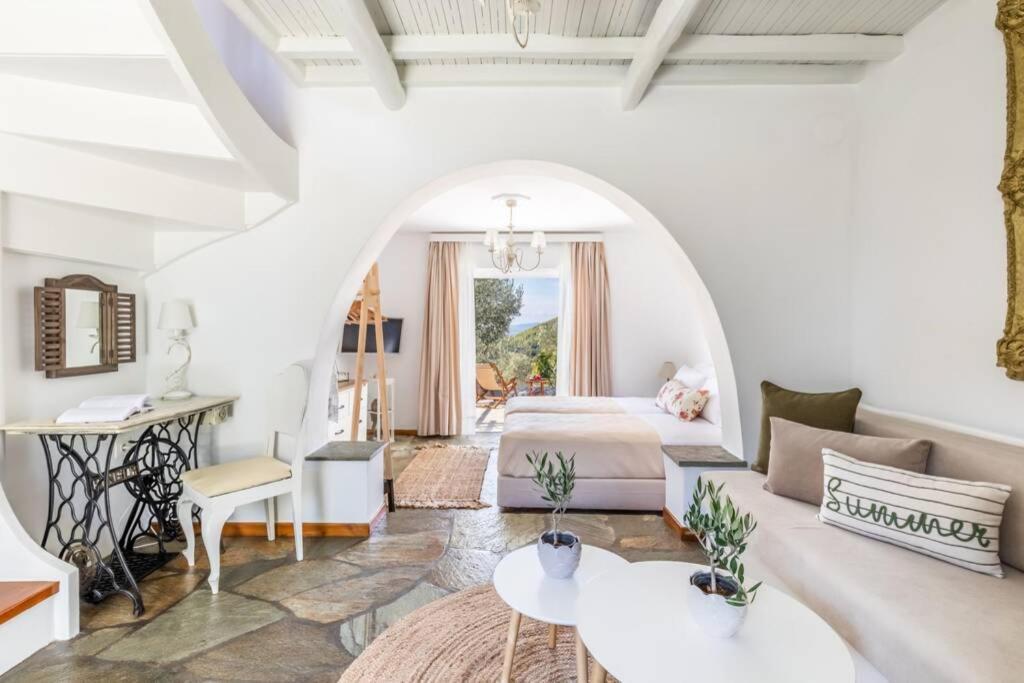 Ditropo Nina-Myrtia Countryside House Skopelos מראה חיצוני תמונה